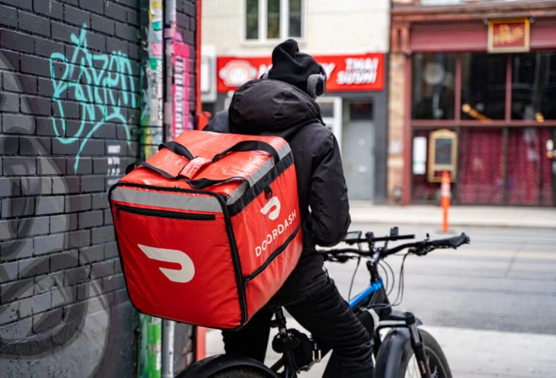 DoorDash’s Acquisition of Deliveroo Strengthens Its Middle East Presence